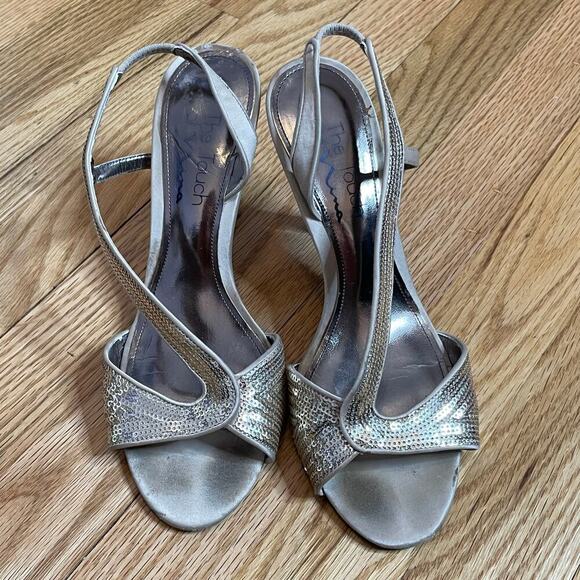 The Touch of Nina gold sequin open toes sandal heel 6.5 - Picture 1 of 4
